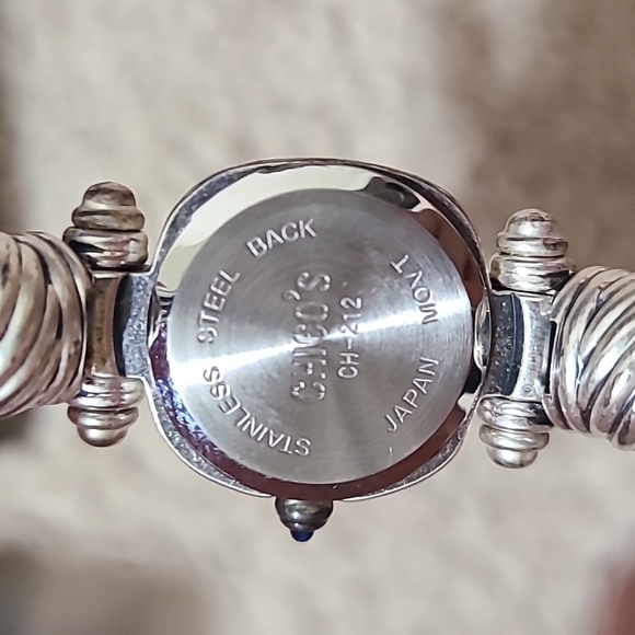 Watch - Picture 3 of 3